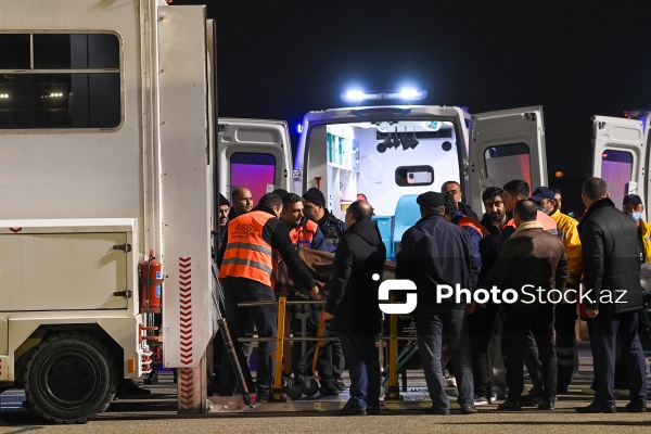 AZAL-ın Aktauda qəzaya uğrayan təyyarəsində sağ qalanlardan 7 nəfər Bakıya gətirilib