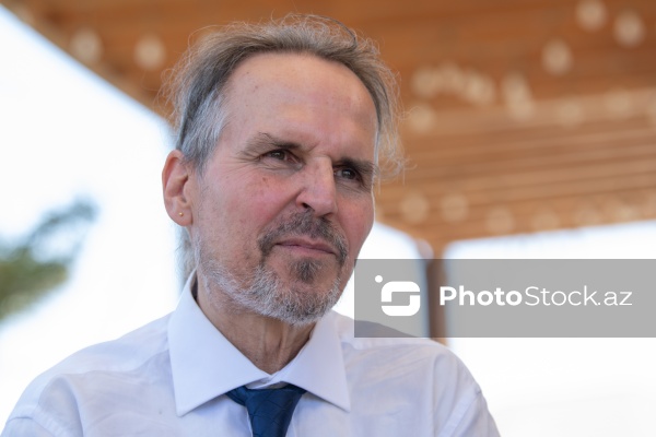 Alman tədqiqatçısı Yakob Mayer