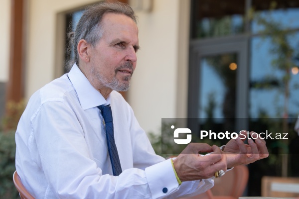 Alman tədqiqatçısı Yakob Mayer