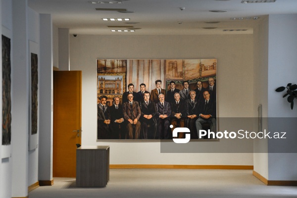 Zəngin kitab fonduna malik AMEA-nın Mərkəzi Elmi Kitabxanası