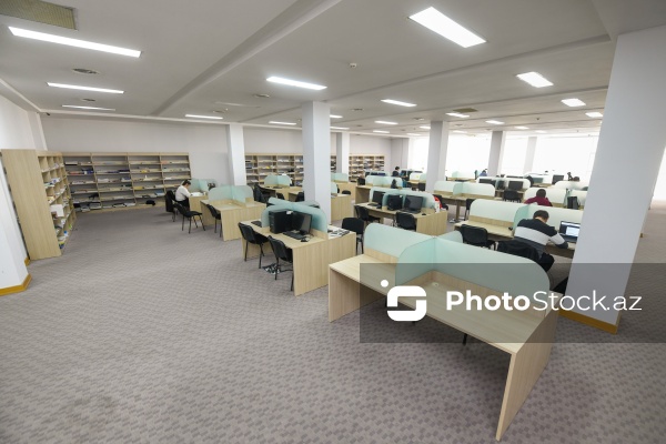 Zəngin kitab fonduna malik AMEA-nın Mərkəzi Elmi Kitabxanası