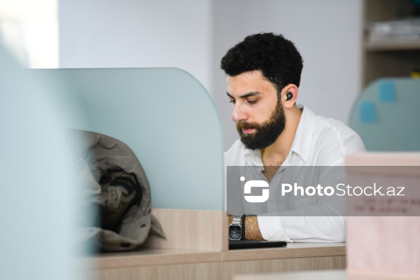 Zəngin kitab fonduna malik AMEA-nın Mərkəzi Elmi Kitabxanası