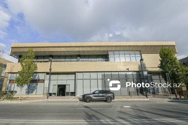 "AnewZ" beynəlxalq televiziya kanalının binası