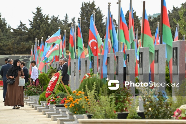 Antiterror əməliyyatlarında şəhid olan hərbi qulluqçular anılır