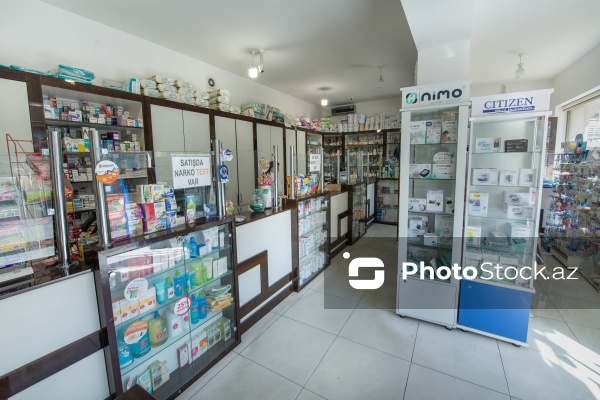 Tibbi ehtiyacların qarşılanmasında mühüm rol oynayan apteklər