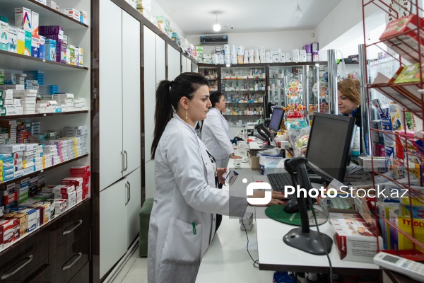 Tibbi ehtiyacların qarşılanmasında mühüm rol oynayan apteklər