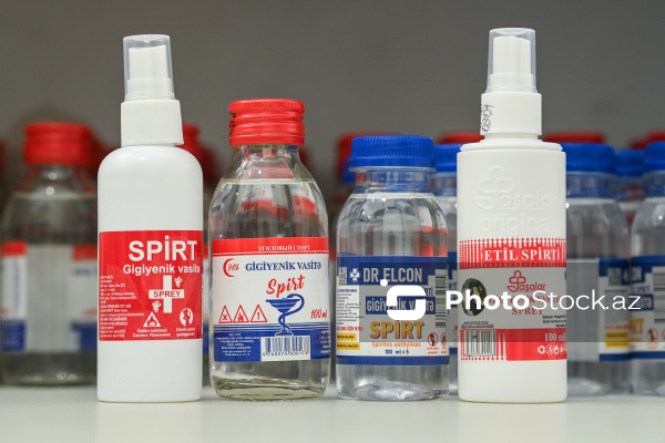 Tibbi ehtiyacların qarşılanmasında mühüm rol oynayan apteklər