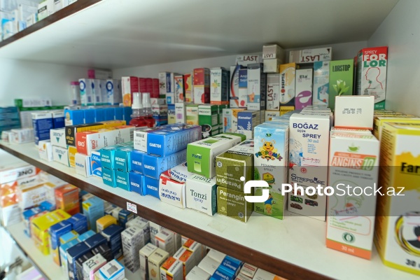 Tibbi ehtiyacların qarşılanmasında mühüm rol oynayan apteklər