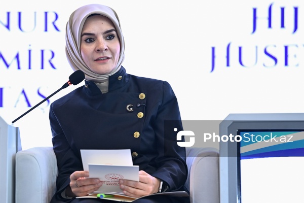 Mahinur Özdemir Göktaş - AQEM-in qadınların liderliyinə həsr olunmuş beynəlxalq konfransında