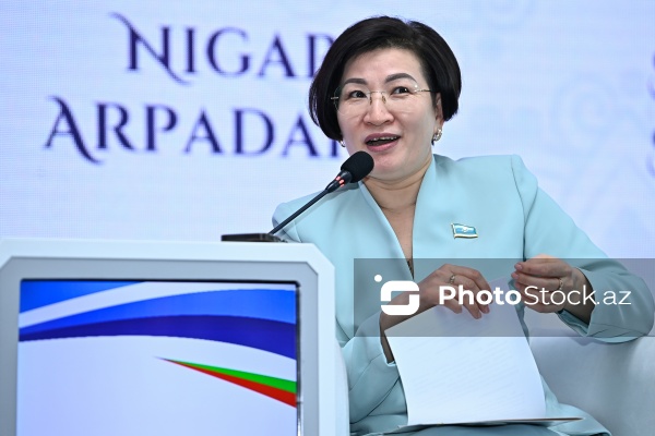 Asem Raxmetova - AQEM-in qadınların liderliyinə həsr olunmuş beynəlxalq konfransında