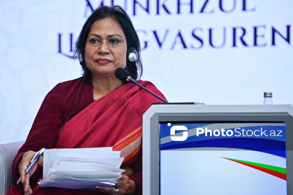 İsmət Cahan - AQEM-in qadınların liderliyinə həsr olunmuş beynəlxalq konfransında