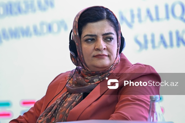 Zarqa Yaftali - AQEM-in qadınların liderliyinə həsr olunmuş beynəlxalq konfransında