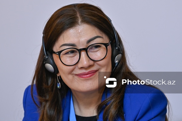 Nurgül Tau - AQEM-in qadınların liderliyinə həsr olunmuş beynəlxalq konfransında