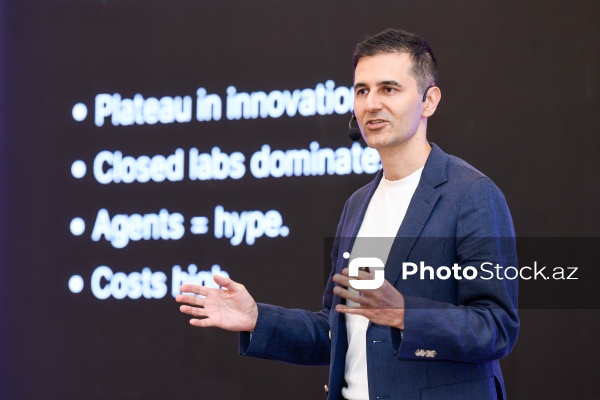 Stiv Nuri -  "GenAI Works" şirkətinin baş direktoru