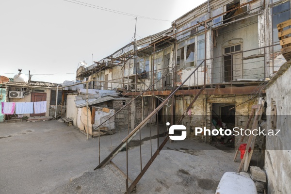 Xeyriyyəçi Əmiraslanovların 1862-ci ilə aid mülkü