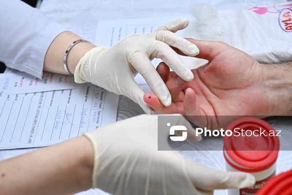 İlahiyyat İnstitutunda Aşura günü ilə əlaqədar keçirilən qanvermə aksiyası