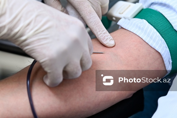 İlahiyyat İnstitutunda Aşura günü ilə əlaqədar keçirilən qanvermə aksiyası