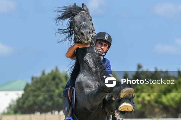 Xəzər rayonunda yerləşən Binə Atçılıq Mərkəzi