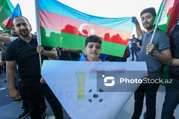 Avropa çempionatında qızıl medal qazanan Azərbaycanın minifutbol millisi Vətənə qayıdıb