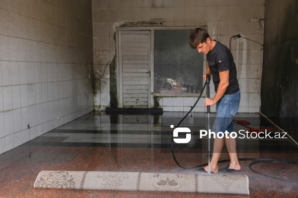 Paytaxtda avtoyuma məntəqələrinin gündəlik fəaliyyəti