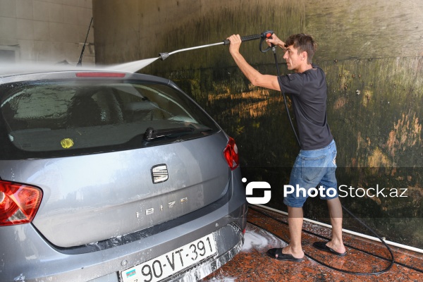 Paytaxtda avtoyuma məntəqələrinin gündəlik fəaliyyəti