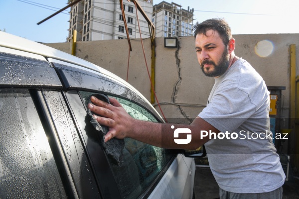 Paytaxtda avtoyuma məntəqələrinin gündəlik fəaliyyəti