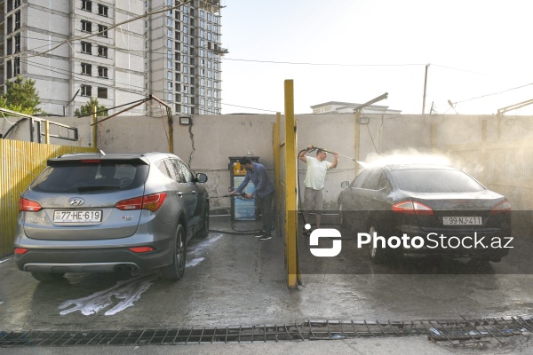 Paytaxtda avtoyuma məntəqələrinin gündəlik fəaliyyəti