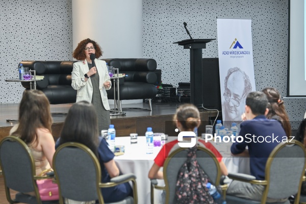 Azad Mirzəcanzadə İnkişaf Proqramının Oriyentasiya Günü II adlı tədbir