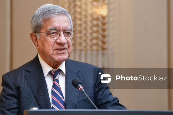 Hafiz Paşayev - ADA Universitetinin rektoru