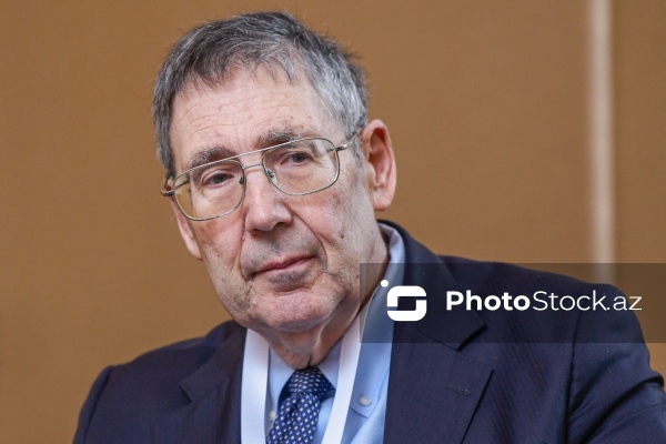 Con Herbst - Atlantik Şurasının Avrasiya Mərkəzinin baş direktoru