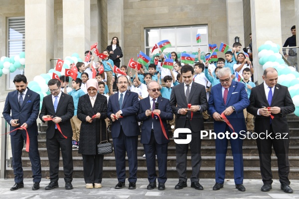 Azərbaycan Beynəlxalq Maarif Məktəblərinin Gənclik kampusunda açılış mərasimi