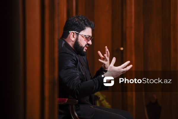 Azərbaycan Dövlət Akademik Opera və Balet Teatrının direktoru Yusif Eyvazov