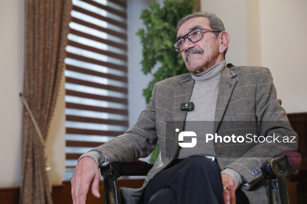 Azərbaycan Dövlət Akademik Rus Dram Teatrının aktyoru, Xalq artisti Məbud Məhərrəmov