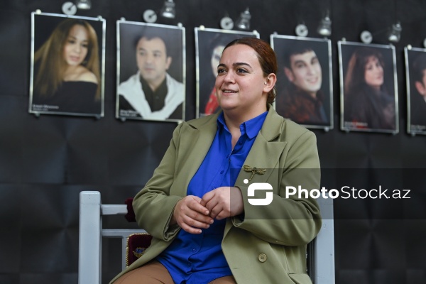 Gənc Tamaşaçılar Teatrının rejissoru Ayla Osmanova