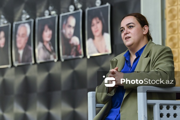 Gənc Tamaşaçılar Teatrının rejissoru Ayla Osmanova