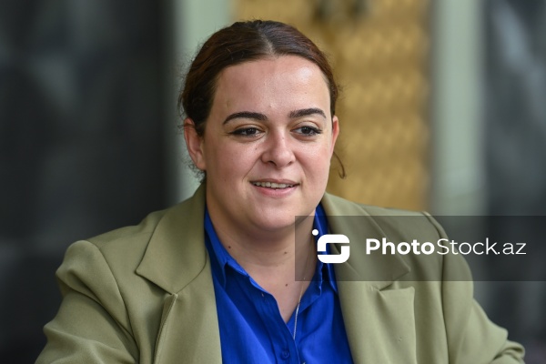 Gənc Tamaşaçılar Teatrının rejissoru Ayla Osmanova