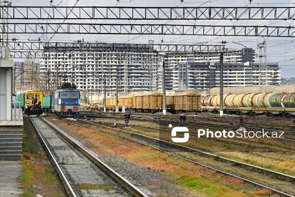 Azərbaycan ərazisindən keçməklə Ermənistana Rusiya taxılı daşıyan yük qatarı Biləcəridən yola düşüb