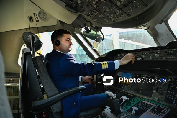Azərbaycan Hava Yollarının ən gənc pilotu Yusif Quluzadə