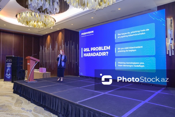 Ülkər Əliyeva - Azərbaycan Kibertəhlükəsizlik Mərkəzinin məzun günündə