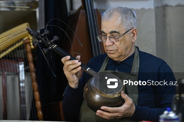Milli musiqi alətlərinə yenidən həyat verən Məmmədəli Məmmədov