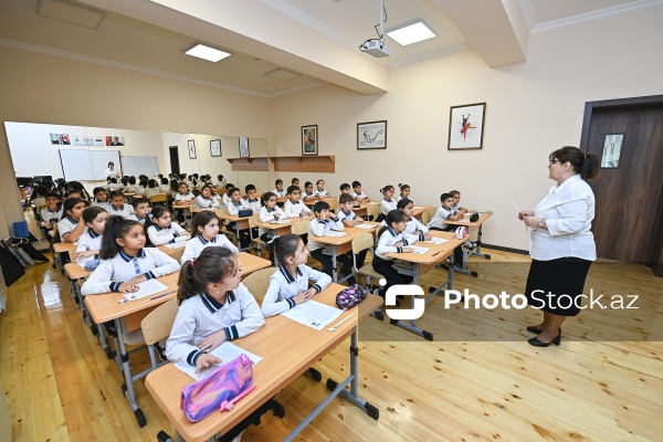 Azərbaycan Milli Konservatoriyasının nəzdində fəaliyyət göstərən İncəsənət Gimnaziyası