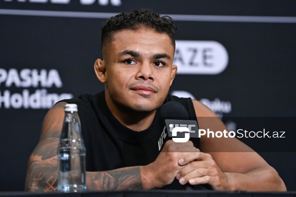 UFC iştirakçılarının Bakıda baş tutan mətbuat konfransı