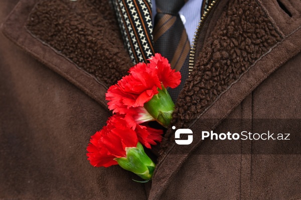 Qanlı 20 Yanvar faciəsindən 36 il ötür: Azərbaycan xalqı şəhidlərinin xatirəsini yad edir