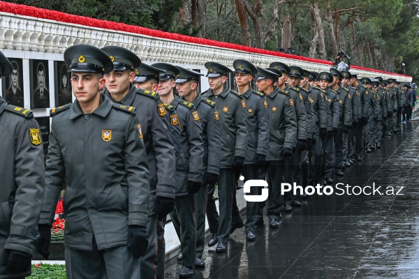 Qanlı 20 Yanvar faciəsindən 36 il ötür: Azərbaycan xalqı şəhidlərinin xatirəsini yad edir