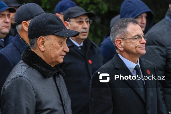 Qanlı 20 Yanvar faciəsindən 36 il ötür: Azərbaycan xalqı şəhidlərinin xatirəsini yad edir