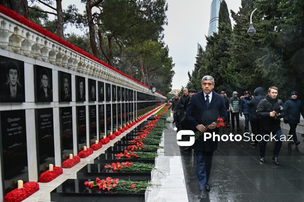 Anar Əliyev - Şəhidlər xiyabanında