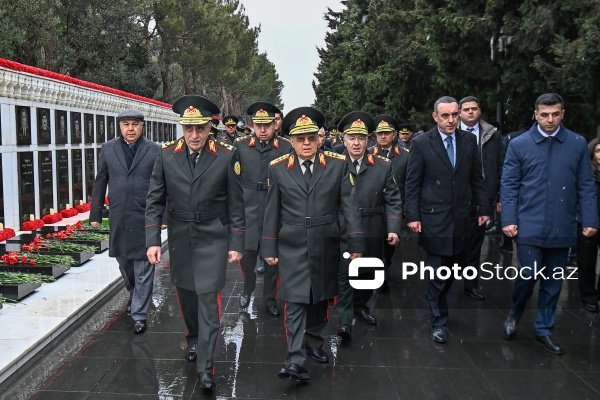 Qanlı 20 Yanvar faciəsindən 36 il ötür: Azərbaycan xalqı şəhidlərinin xatirəsini yad edir