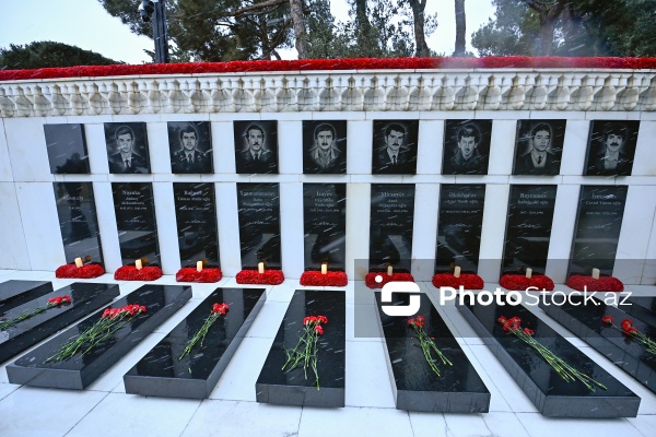 Qanlı 20 Yanvar faciəsindən 36 il ötür: Azərbaycan xalqı şəhidlərinin xatirəsini yad edir