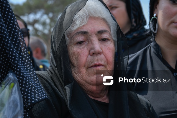 Azərbaycan xalqı qəhrəmanlarını anır