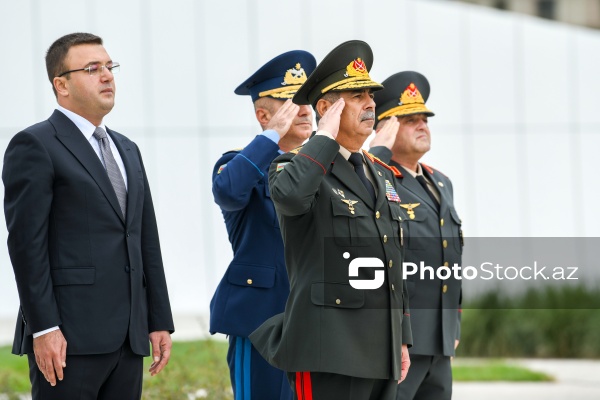 27 Sentyabr - Anım Günü ilə əlaqədar Zəfər parkına ziyarət